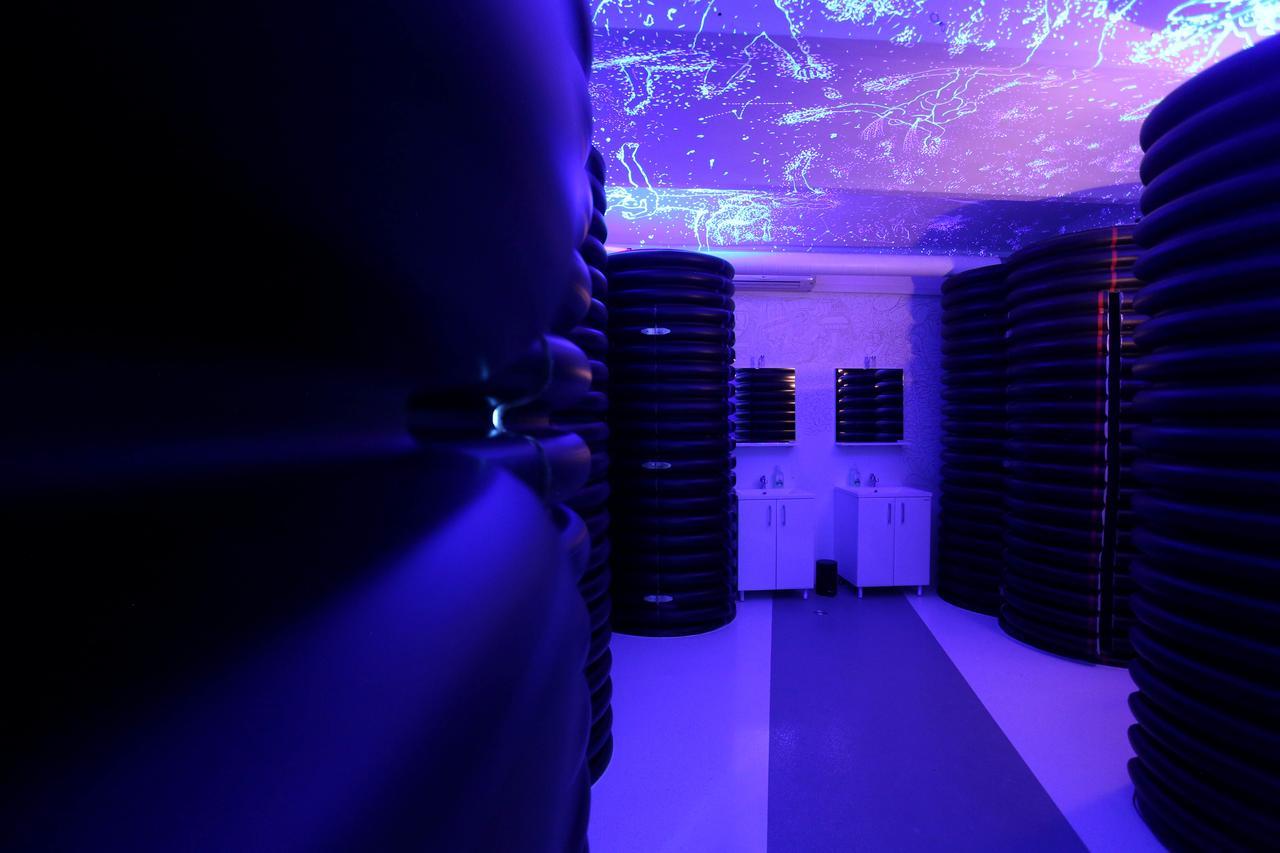 Subspace Hostel Zagreb Ngoại thất bức ảnh