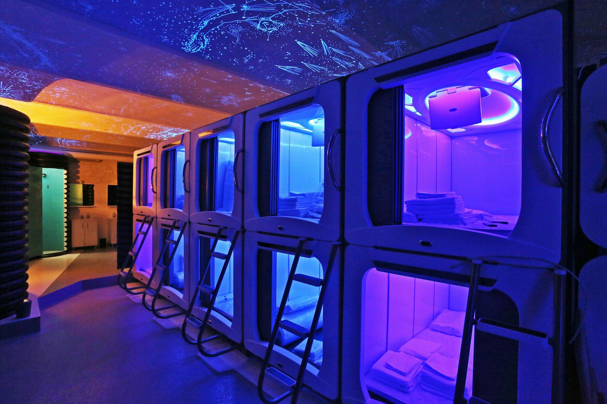 Subspace Hostel Zagreb Ngoại thất bức ảnh